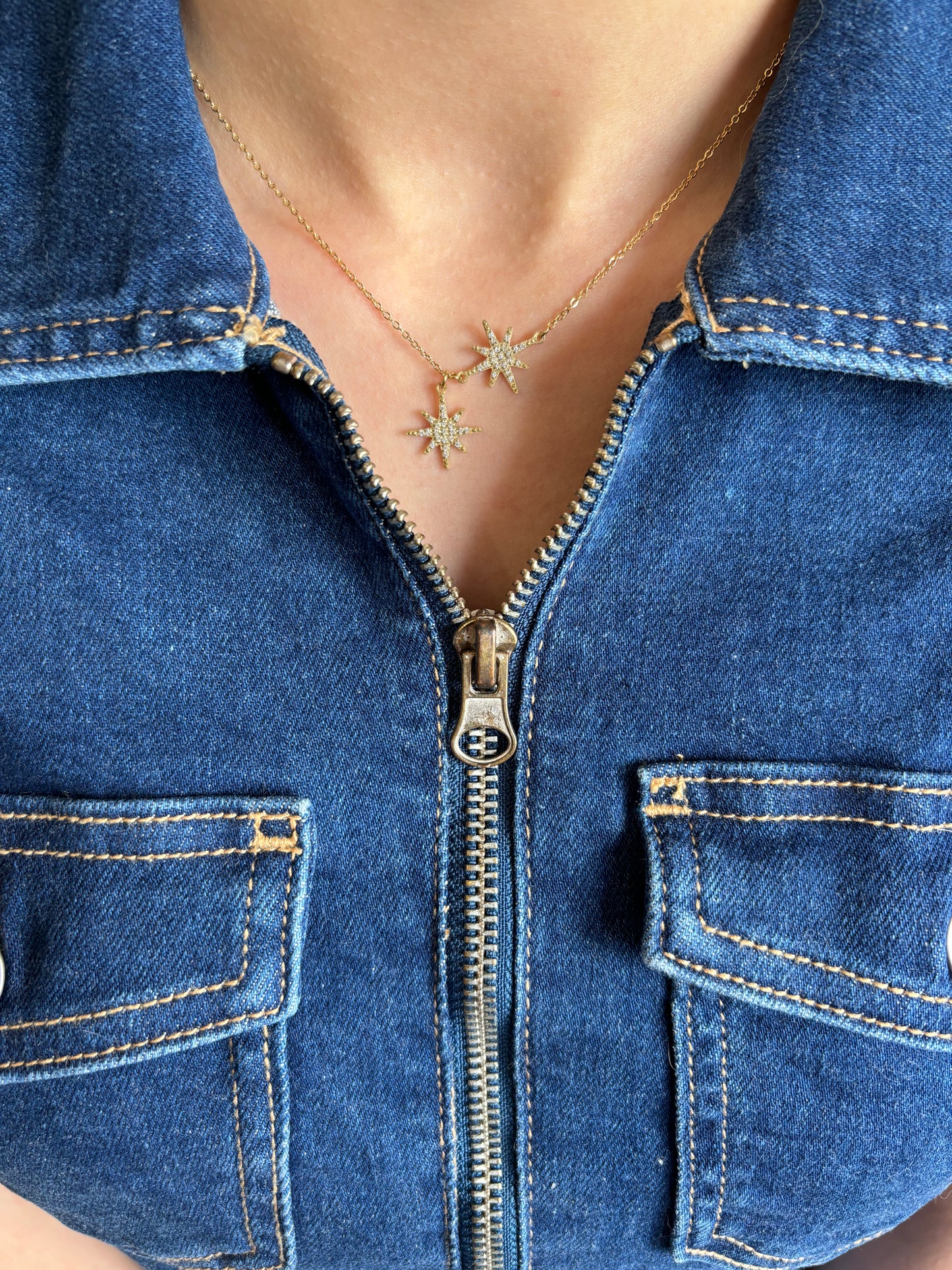COLLIER ANASTASIA