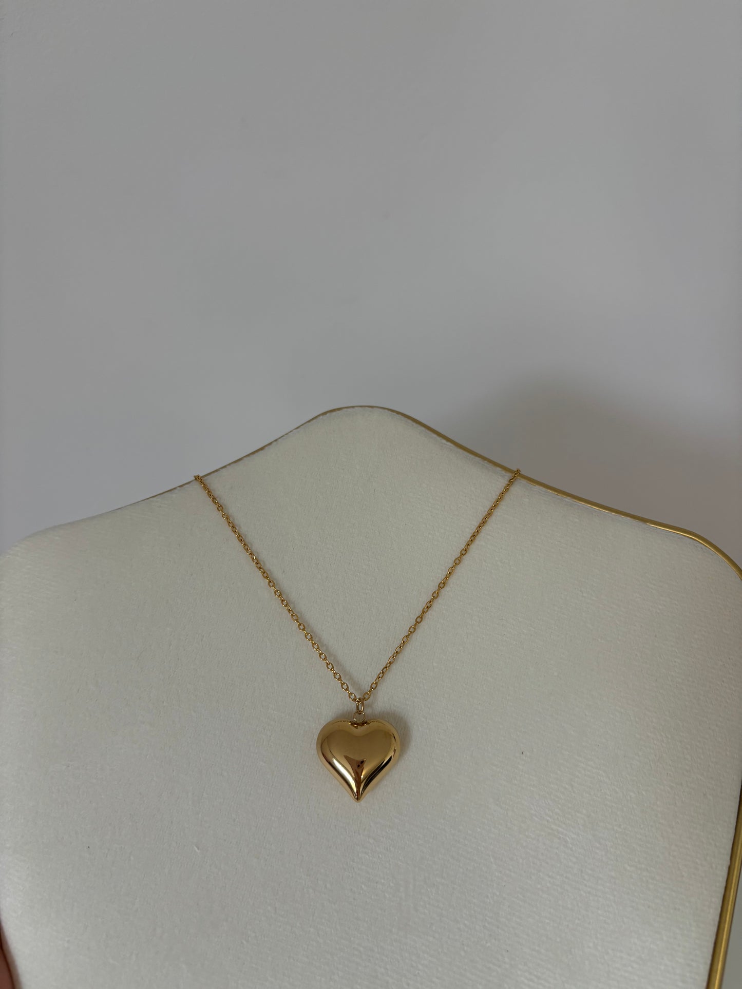 COLLIER ROMY